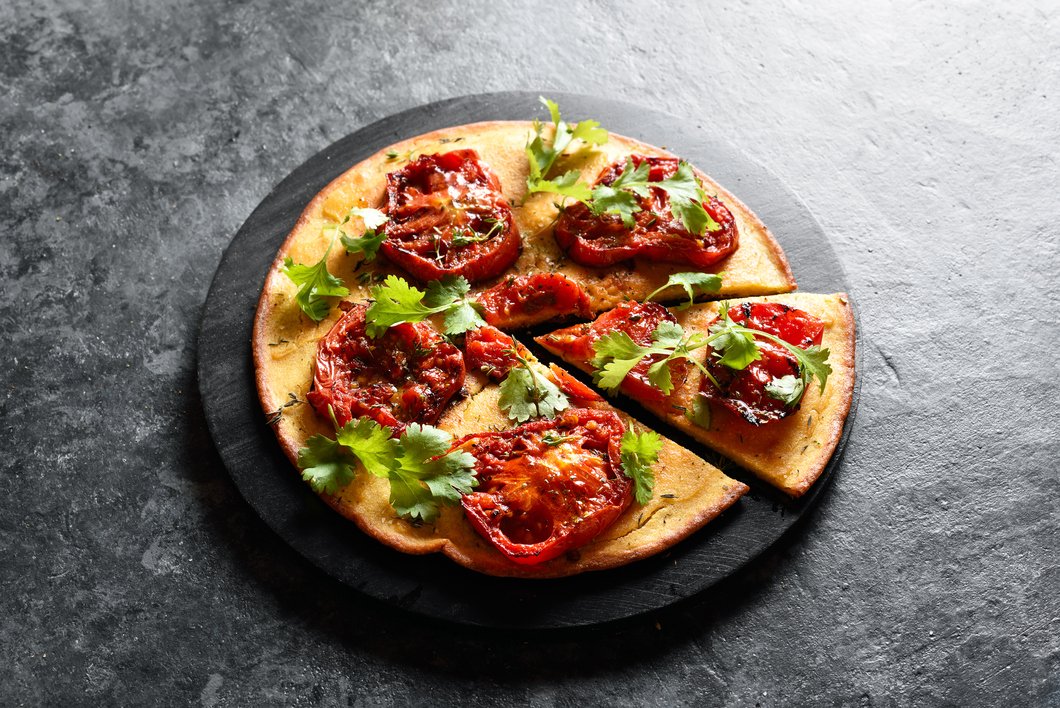 Pizza con farina di ceci